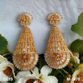 DE19YEGO Golden Charm Elegance Gold Plated Earrings Fashionista Indian Jewelry Traditions