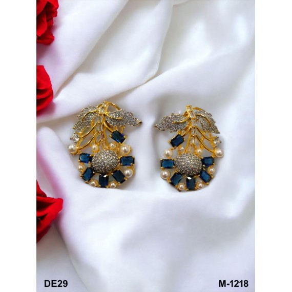 DE29BLGOO Stud Earring fancy traditional flower style ethnic gold plated Earrings american diamond jewlery