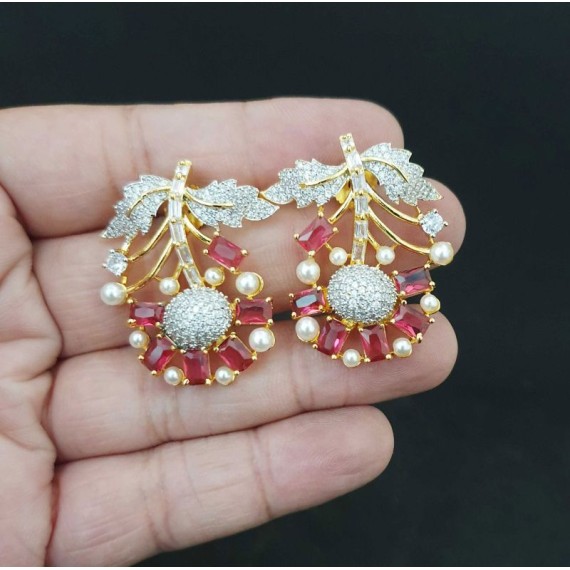 DE29REGO Stud Earring fancy traditional flower style ethnic gold plated Earrings american diamond jewlery