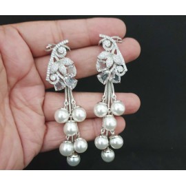 DE32WHRH american diamond jewlery pearls small chain Earring fancy traditional flower style ethnic gold plated Earrings