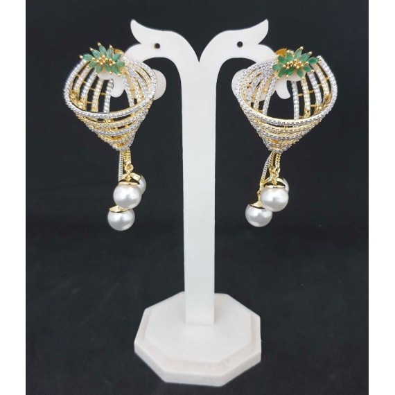 DE33GRGO Affordable artificial american diamond gold plated earring