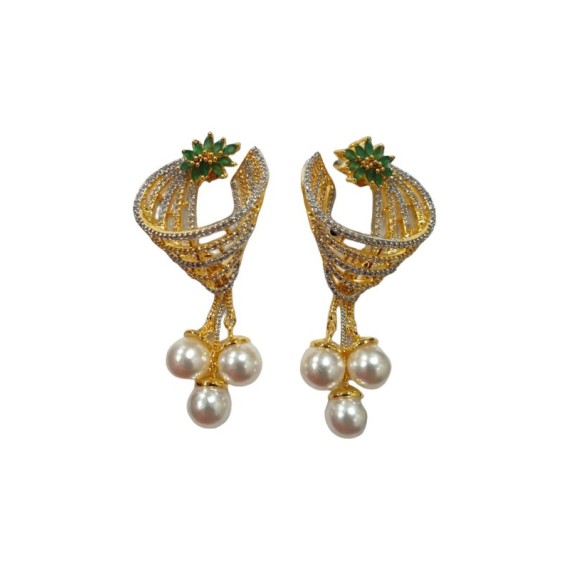 DE33GRGO Affordable artificial american diamond gold plated earring