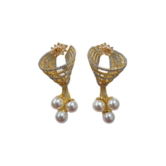 DE33PIGO Affordable artificial american diamond gold plated earring