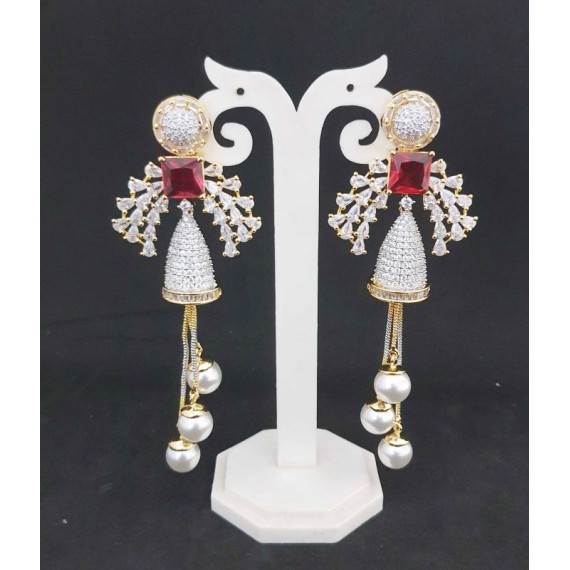 DE35REGO Affordable artificial american diamond gold plated earring