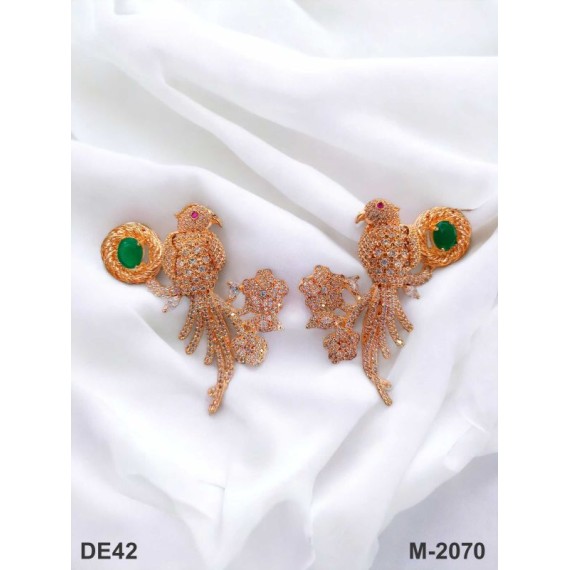 DE42GRRO  traditional parrot bird style ethnic gold plated Earrings american diamond jewlery small Earring