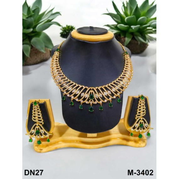 Latest Exclusive Designer Fashion Indian Jewellery Heavy Wedding Kundan Necklace Set Fashion Jewellery Collection for girl DN27GRGO