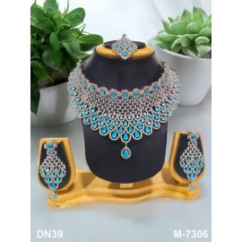 Indian Fashion Jewellery Plated Forming Necklace Set for Womens Ethnic Hook Gold Brass Women's Alloy New Design Indian DN39AQRH