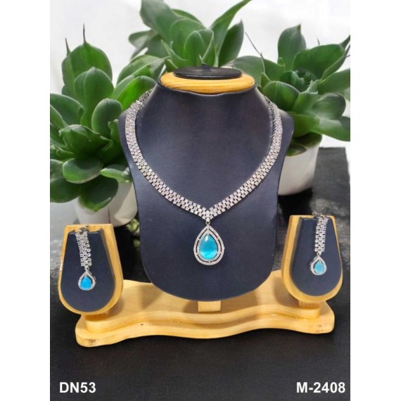 Elegant Bridal Necklace Set with Teardrop Pendant and Earrings in Cubic Zirconia - Luxury Silver Finish DN53AQRH