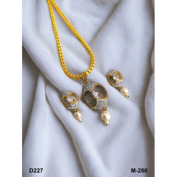 D227WHGO Premium quality fashion ethnic pendent set small gold plated brass
