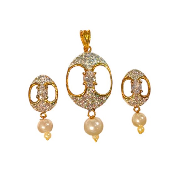 Elegant Oval Pearl Pendant Set – Gold Plated Designer Jewelry D227WHGO
