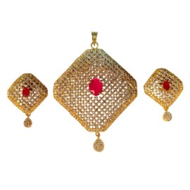 RinGold Dazzling Diamond-Shaped Pendant Set | D523REGO