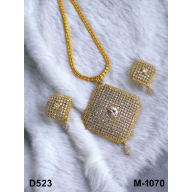 D523WHGO Big Size gold plated pendent set brass Premium quality fashion ethnic chain