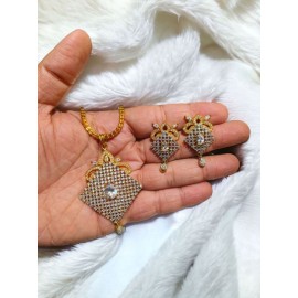 D525WHGO Big Size gold plated pendent set brass Premium quality fashion ethnic chain indian made